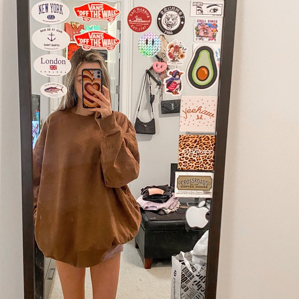 brown brandy melville crewneck